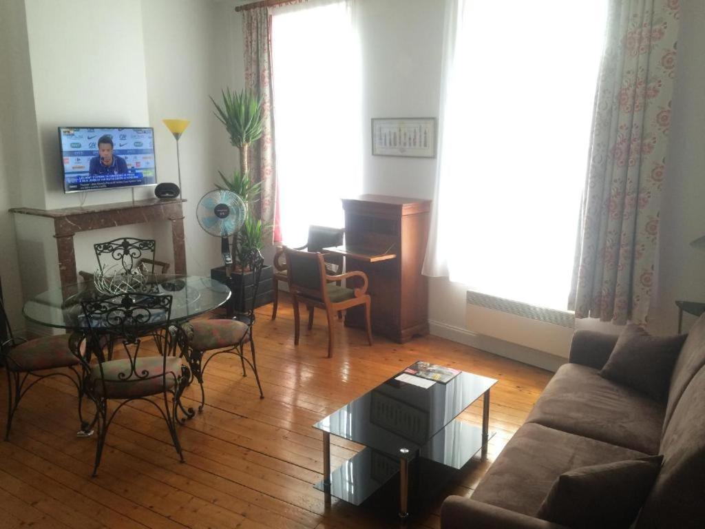 Appartements Du Beffroi Аррас Экстерьер фото